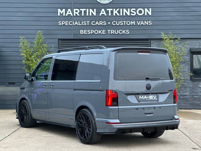 2022 Volkswagen Transporter 2.0 BiTDI 204ps Highline Kombi Van 4MOTION DSG