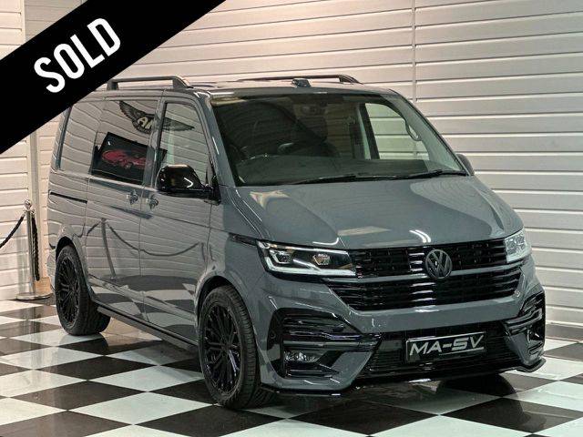 Volkswagen Transporter 2.0 BiTDI 204ps Highline Kombi Van 4MOTION DSG Combi Van Diesel Pure Grey