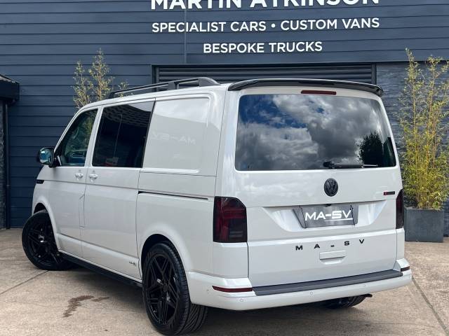 2024 Volkswagen Transporter 2.0 BiTDI 204 Highline Kombi Van 4MOTION DSG