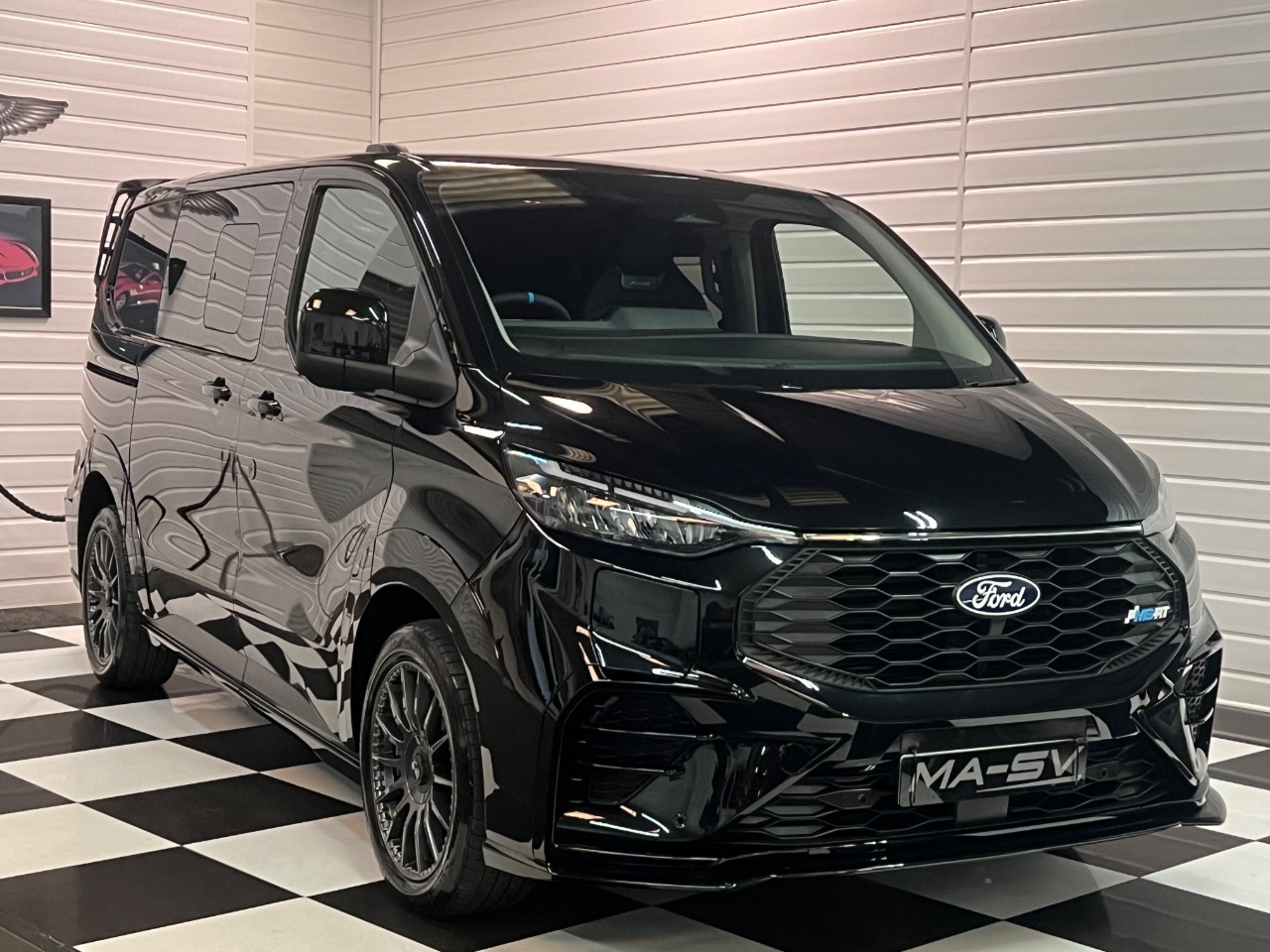 2024 Ford Transit Custom